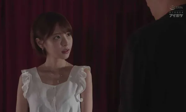 sex ăn chuối Chỉ cần chạm vào là có thể thôi miên nữ biên tập viên xinh đẹp